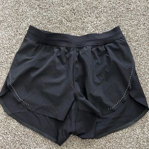 Lululemon Find Your Pace High-Rise Lined Short 3"